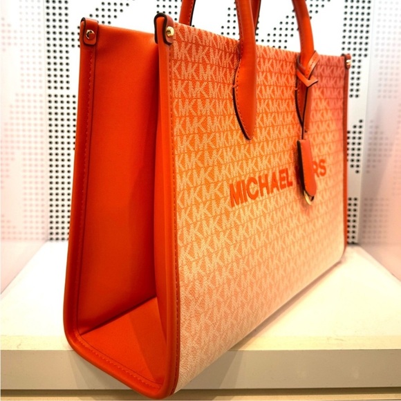 Michael Kors Medium Mirella Tote Bag Red Clay - Picture 5 of 9